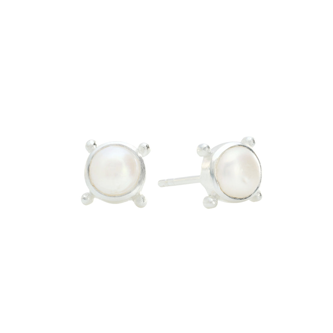 Esha Earring
